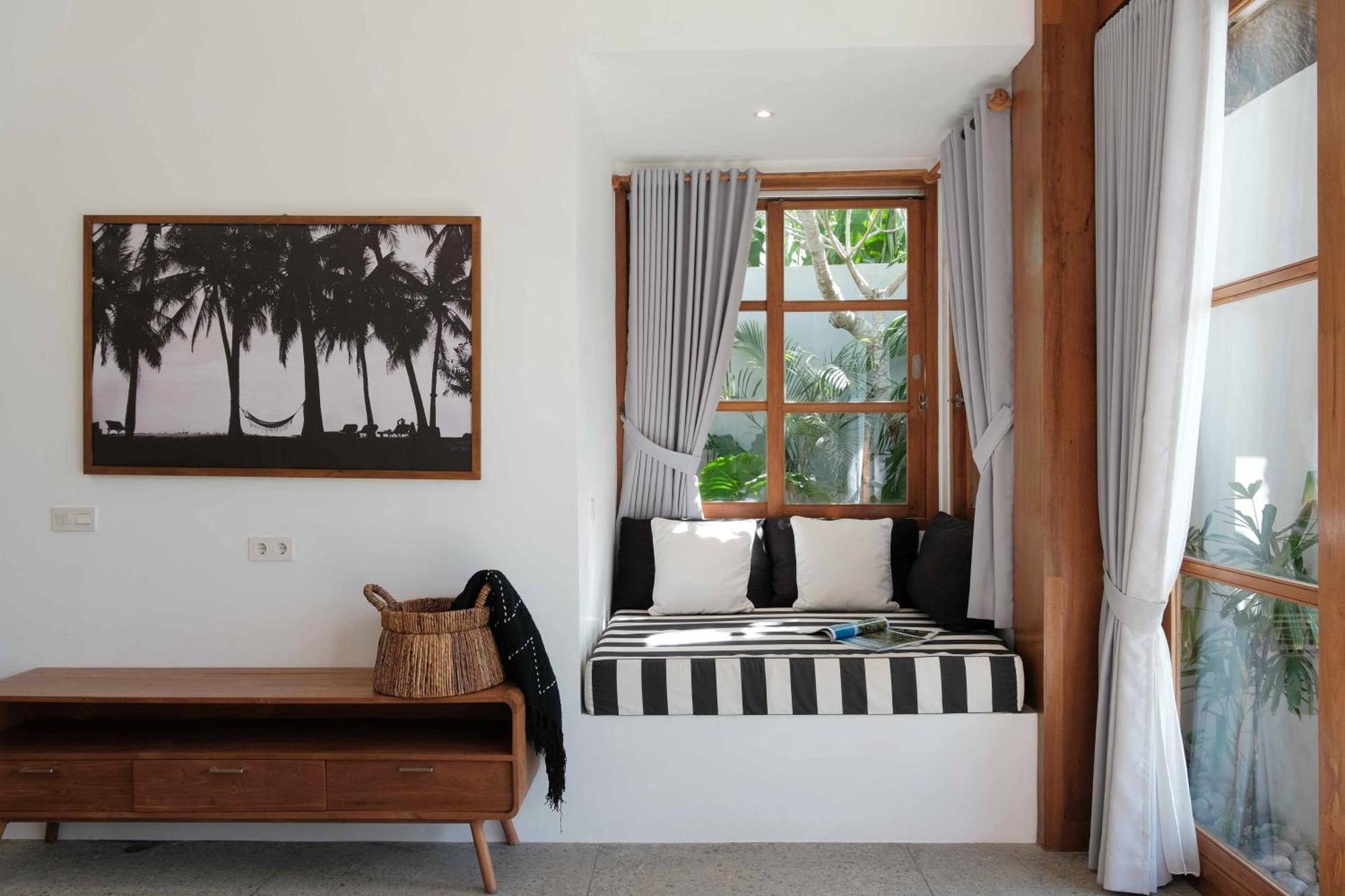 Loop Villas Kuta  Buitenkant foto